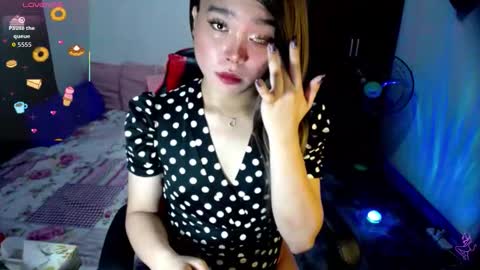 Snapshot of urasiansweet_cummer chatting on 01/18/26, 03:32 KENDRA online show from 01/18/26, 03:32