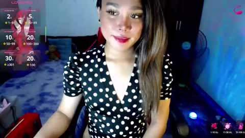 Snapshot of urasiansweet_cummer chatting on 03/27/26, 10:26 KENDRA online show from 03/27/26, 10:26