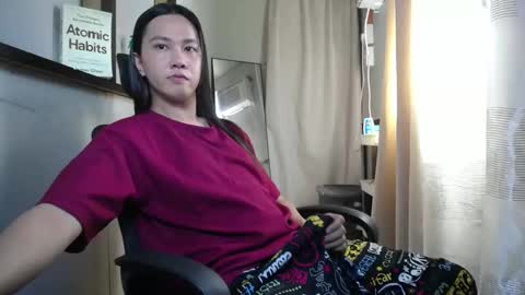 Snapshot of urasiantserika chatting on 01/04/25, 03:07 Erika online show from 01/04/25, 03:07