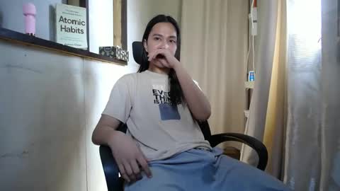 Snapshot of urasiantserika chatting on 01/31/25, 02:48 Erika online show from 01/31/25, 02:48