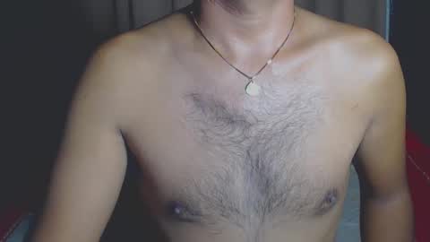 Snapshot of urasianversahunkxx chatting on 01/31/25, 06:36 johnzen online show from 01/31/25, 06:36