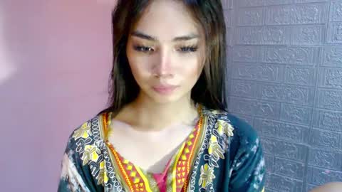 Clara online show from 01/24/25, 05:42