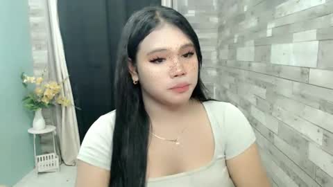 Snapshot of urbabysofia0305 chatting on 12/08/24, 01:36 Sofia online show from 12/08/24, 01:36