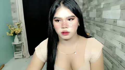 Snapshot of urbabysofia0305 chatting on 12/09/24, 11:47 Sofia online show from 12/09/24, 11:47