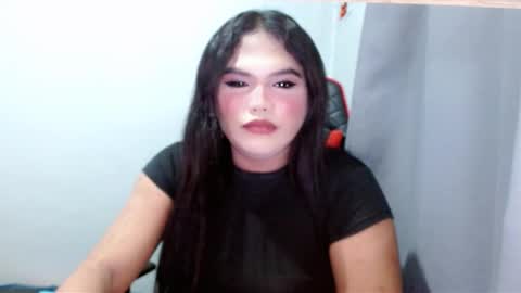 Snapshot of urbabysofia0305 chatting on 10/28/25, 09:02 Sofia online show from 10/28/25, 09:02