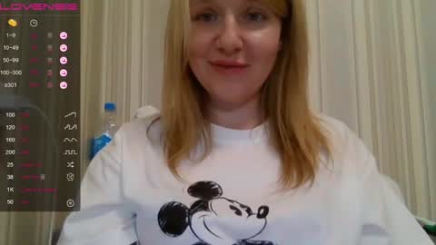 Snapshot of urbadkitty chatting on 01/10/25, 07:00 urbadkitty online show from 01/10/25, 07:00