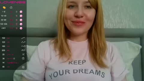 Snapshot of urbadkitty chatting on 03/05/25, 11:17 urbadkitty online show from 03/05/25, 11:17