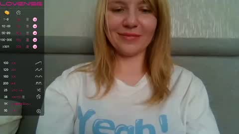 Snapshot of urbadkitty chatting on 03/12/25, 10:05 urbadkitty online show from 03/12/25, 10:05