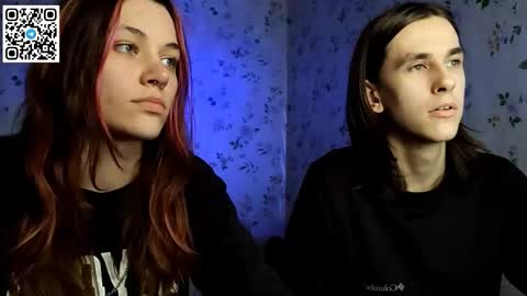 Snapshot of urbankai_ chatting on 12/20/25, 11:23 Lisa and Vlad online show from 12/20/25, 11:23