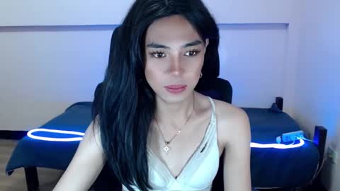 Snapshot of urbeautifulalexa chatting on 03/23/26, 05:44 Miss alexa online show from 03/23/26, 05:44