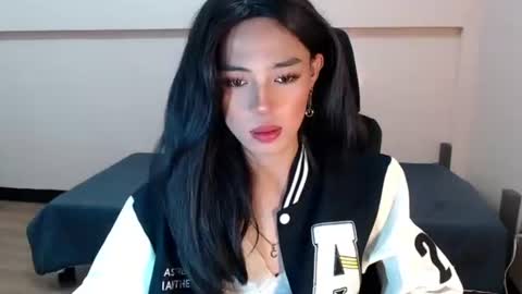 Snapshot of urbeautifulalexa chatting on 04/06/26, 05:30 Miss alexa online show from 04/06/26, 05:30