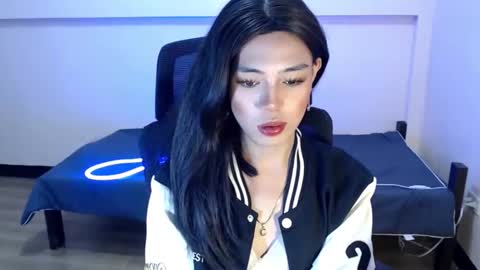 Snapshot of urbeautifulalexa chatting on 04/29/26, 07:12 Miss alexa online show from 04/29/26, 07:12