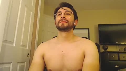 Snapshot of urbonbon_3 chatting on 11/16/25, 12:49 Love ur Marshmellow online show from 11/16/25, 12:49