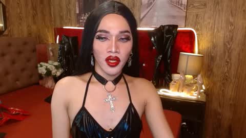 Snapshot of urcumgirlasiants chatting on 12/12/24, 07:37 KENDALL online show from 12/12/24, 07:37