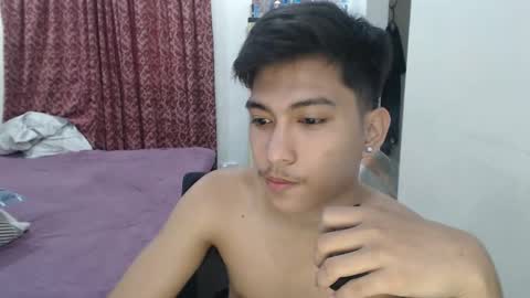 Snapshot of urcuteguy_jhonx chatting on 09/26/25, 07:45 Dannie online show from 09/26/25, 07:45