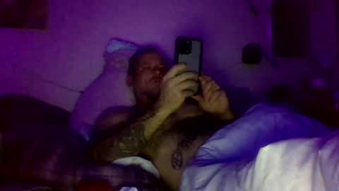 Snapshot of urdaddy875867 chatting on 03/02/25, 06:05 urdaddy875867 online show from 03/02/25, 06:05