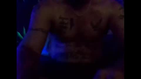 Snapshot of urdaddy875867 chatting on 11/16/25, 02:06 urdaddy875867 online show from 11/16/25, 02:06