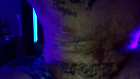Snapshot of urdaddy875867 chatting on 05/20/26, 02:40 urdaddy875867 online show from 05/20/26, 02:40