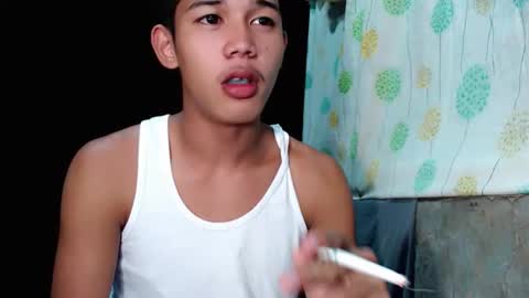 Snapshot of urdreamboy_clarin chatting on 03/15/26, 01:06 urdreamboy_clarin online show from 03/15/26, 01:06