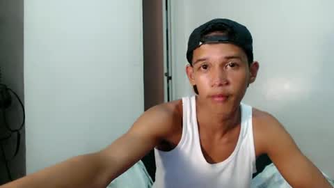 urdreamboy_clarin online show from 06/14/26, 06:54