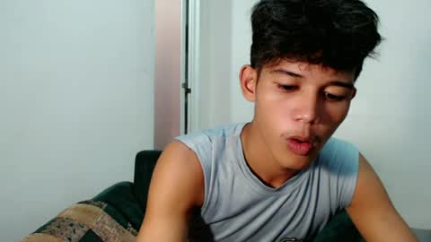 urdreamboy_clarin online show from 06/18/26, 09:09