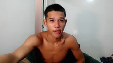 urdreamboy_clarin online show from 06/27/26, 04:06