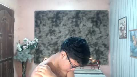 Snapshot of urdreamboy_doms chatting on 07/29/26, 05:38 urdreamboy_doms online show from 07/29/26, 05:38