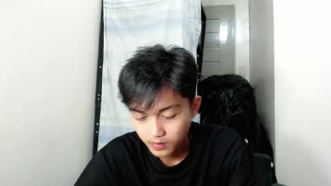 Snapshot of urdreamboy_prince chatting on 07/13/26, 06:44 urdreamboy_prince online show from 07/13/26, 06:44