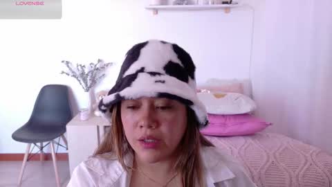 Mia Miller online show from 01/18/26, 03:16