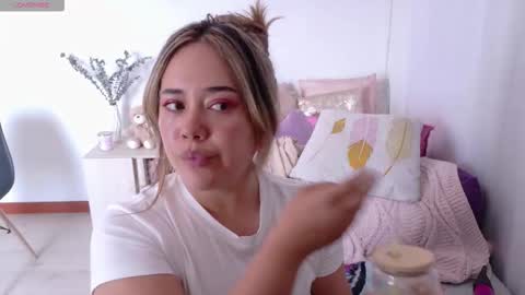 Mia Miller online show from 02/13/26, 08:38