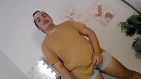 Snapshot of ure_fattytoy143 chatting on 06/21/26, 02:41 ure_fattytoy143 online show from 06/21/26, 02:41