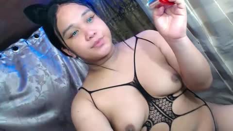 Snapshot of urfantasy_rabbylicious69 chatting on 10/29/25, 11:56 urfantasy_rabbylicious69 online show from 10/29/25, 11:56