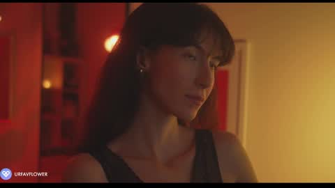 Snapshot of urfavflwers chatting on 02/22/25, 08:09 Aleksandra online show from 02/22/25, 08:09