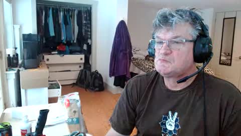 Gregor online show from 12/11/24, 02:44