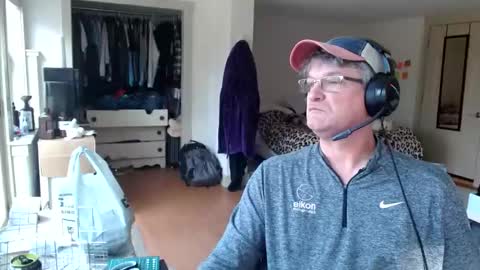 Gregor online show from 12/16/24, 05:11