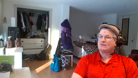 Gregor online show from 01/15/25, 08:05