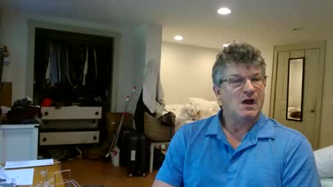 Gregor online show from 09/15/25, 01:55