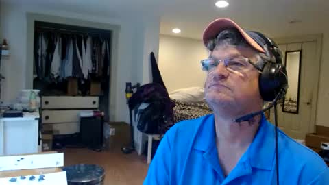 Gregor online show from 10/16/25, 05:03