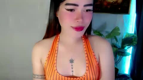 Snapshot of urfavvpinay chatting on 04/10/26, 07:40 YOUR GIRLFRIEND CHLOE online show from 04/10/26, 07:40