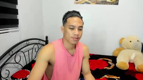 Snapshot of urfucker_vinz chatting on 04/26/26, 12:47 urfucker_vinz online show from 04/26/26, 12:47