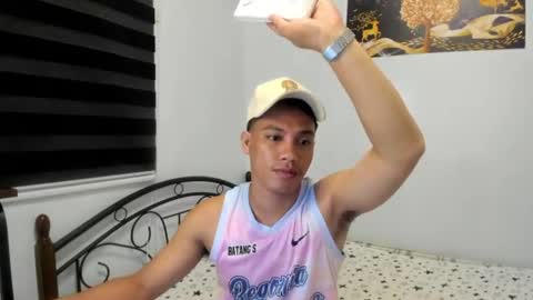 Snapshot of urfucker_vinz chatting on 07/16/26, 12:44 urfucker_vinz online show from 07/16/26, 12:44