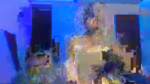 Snapshot of urfuckingqueen chatting on 01/08/25, 01:41 RHEA online show from 01/08/25, 01:41