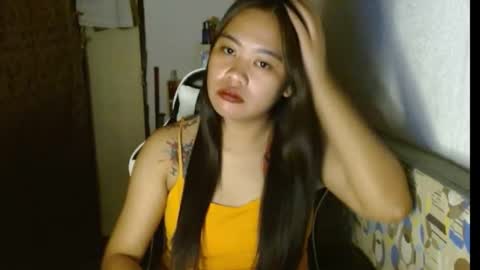 Snapshot of urfynestasian chatting on 12/21/24, 02:15 urfynestasian online show from 12/21/24, 02:15