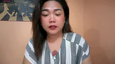 Snapshot of urgirl_dimple chatting on 07/12/26, 05:48 Dimple online show from 07/12/26, 05:48