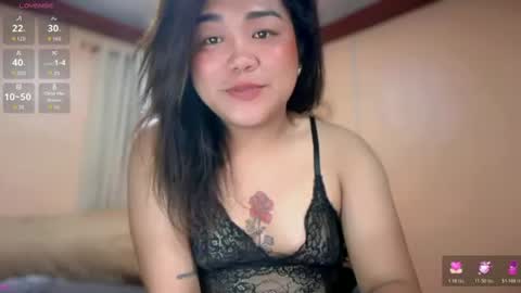 Snapshot of urgirl_dimple chatting on 07/17/26, 04:34 Dimple online show from 07/17/26, 04:34