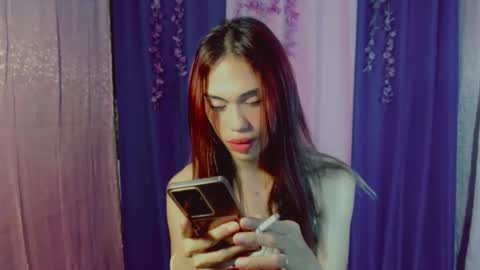 Snapshot of urgirl_leah chatting on 09/25/25, 10:08 Leah online show from 09/25/25, 10:08