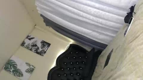 amara online show from 02/19/26, 02:29