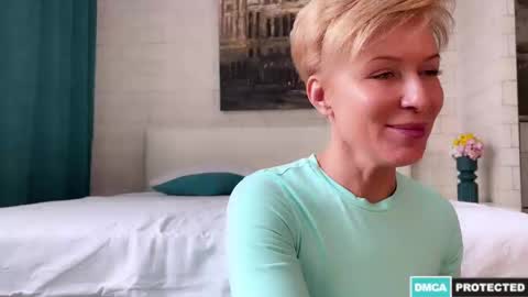 Jenny online show from 02/08/25, 06:54