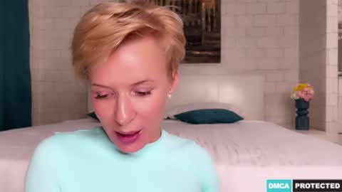 Jenny online show from 02/08/25, 01:54