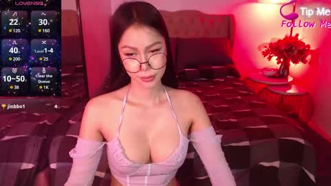 Snapshot of urgoddessofsex chatting on 01/11/25, 04:38 angela online show from 01/11/25, 04:38